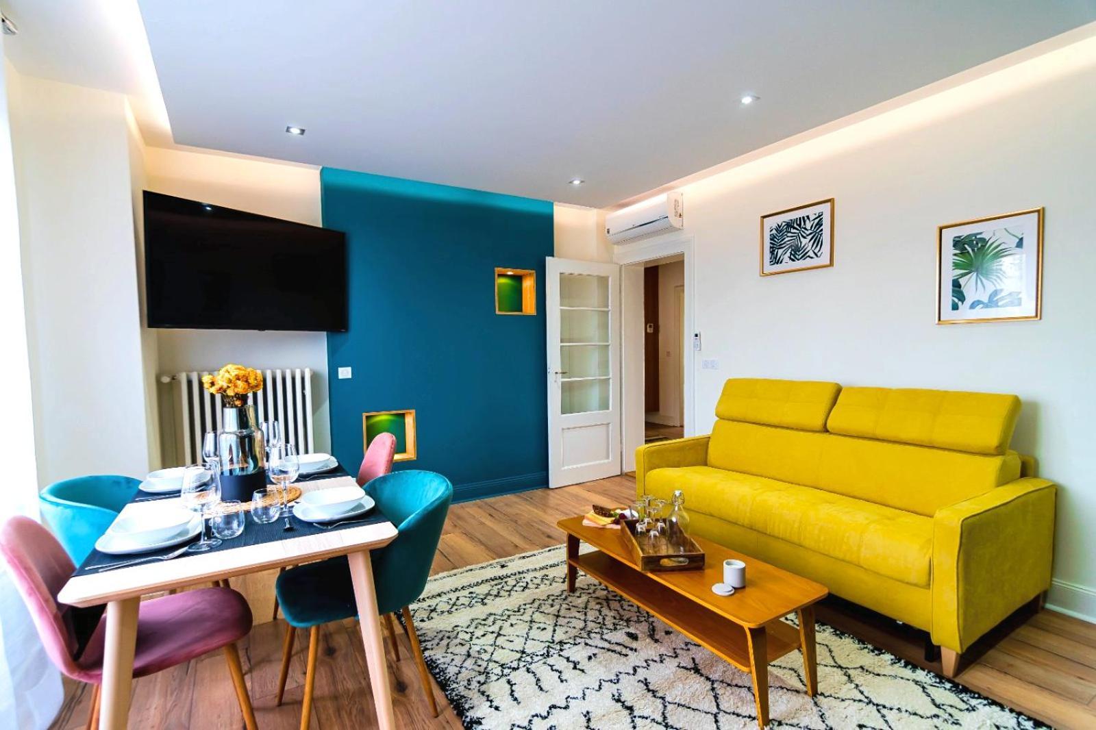 Bel Ami 01 - Turquoise & Or - Moderne Chic - Centre Ville - Acces Jardin - Clim - Wifi - Parking - Localisation Ideale Schiltigheim Exterior foto