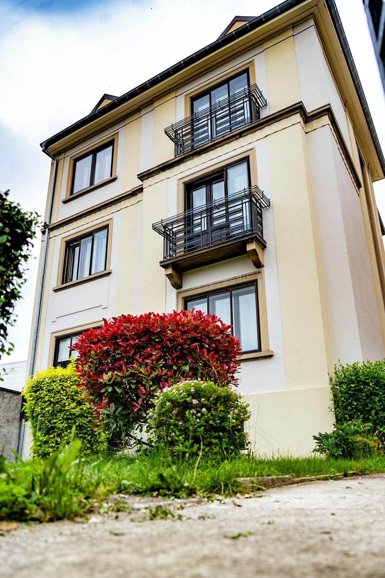Bel Ami 01 - Turquoise & Or - Moderne Chic - Centre Ville - Acces Jardin - Clim - Wifi - Parking - Localisation Ideale Schiltigheim Exterior foto